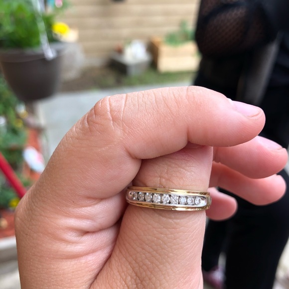 Wedding bands - Picture 4 of 5